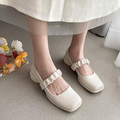 Spring Autumn Girls Lolita Shoes Patent Leather Women Mary Janes Shoes Platform Woman Flats Round Toe Ladies Shoes Square Toe