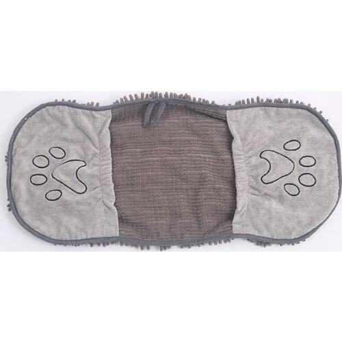 Microfiber Pet Bath Towel with Two Pockets Super Absorbent Quick-Drying Cat Bathrobe Pet Cleaning Washcloth Pet Supplies