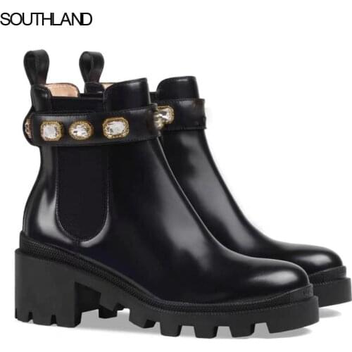 SOUTHLAND Chelsea Boots Crystal Beading Strap Chain Leather Boots Winter Chunky heel Motorcycle Boots Ankle Boots Woman