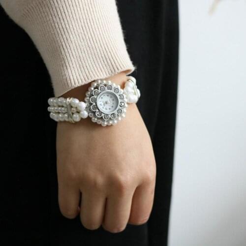 1PCS Fashion Women Casual Pearl String Watch Strap Quartz Wrist Watch Crystal Watch Rhinestone Watch Women Female Clock
