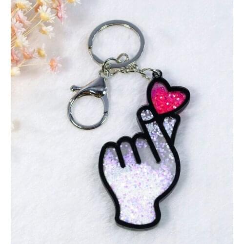 1PC Women Keychain Fasion Acrylic Key Thumbs Up Good AND Finger Heart Quicksand Key Style Handbag Keyring for birthday gift