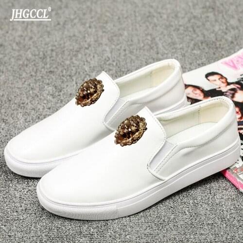 Leather leisure loafers foreign trade leisure shoes luxury casual white shoes new men flat shoes luxury designer sneakers P11