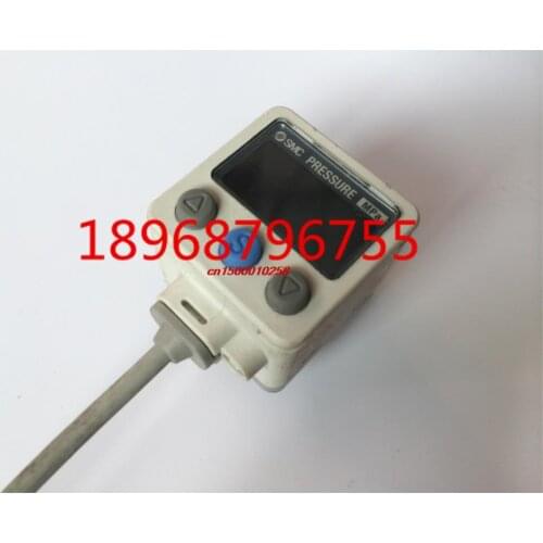 FREE SHIPPING ISE40A-W1-R-M Digital pressure switch sensor