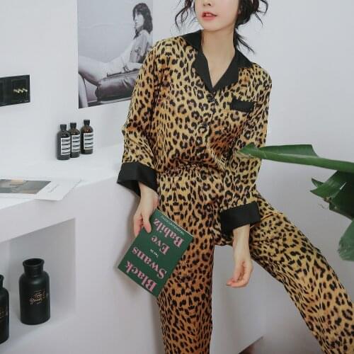 Spring And Summer Long Sleeve Womens Sleepwear Female Silky Tracksuit Set Leopard Print Sexy Plus Size Pajama Set Ladies Pyjama