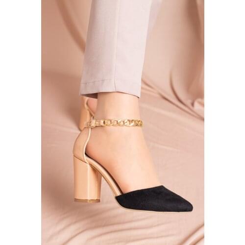 With Wovs 2021 design high heel women shoes with chain accessory stylish look comfortable marriage dance shoes heel height 8 CM