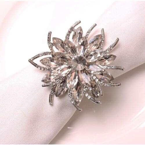 Elegant Design 6Pcs Durable Vintage Alloy Napkin Holder Table Decor Table Napkin Round Portable for Party