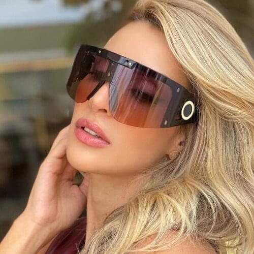 New Fashion One Piece Goggle Female Trendy Oversize Sunglasses Women Brand Square Sun Glasses Men Driving Shades Oculos Feminino