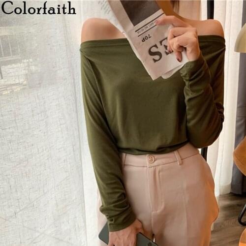 Colorfaith New 2020 Women Autumn Winter T-shirt Solid Bottoming Slash Neck Pull Sexy Fashionable Wild Off Shoulder Tops T8203