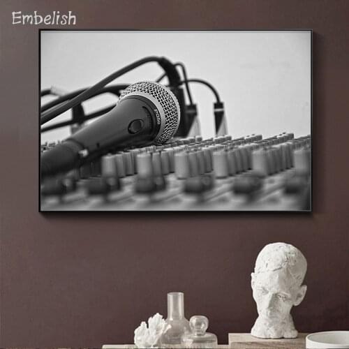 1 Pieces Black And White Microphone Modern Bar Home Decor Posters For Living Room HD Print Canvas Oil Paintings Bedroom Pictures