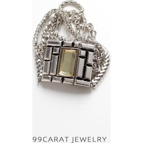 Nine nine carat European and American fashionable and unique jewelry texture, iron absorption buckle, multi-layer exaggerated Br