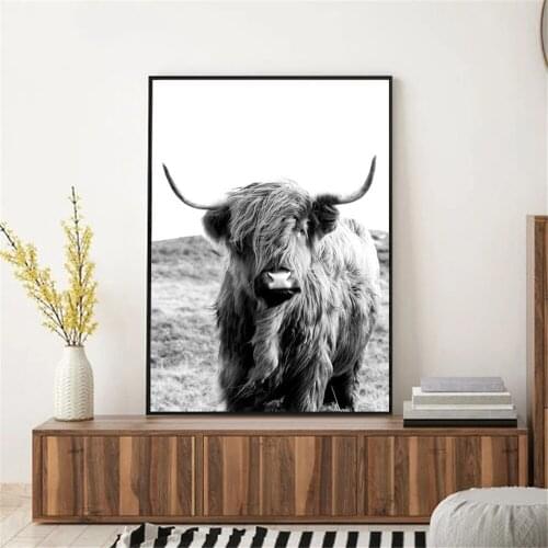 Farm Animal Highland Cow Wall Art Canvas Print Black And White Poster Farmhouse Photography Painting Wall Pictures Home Decor