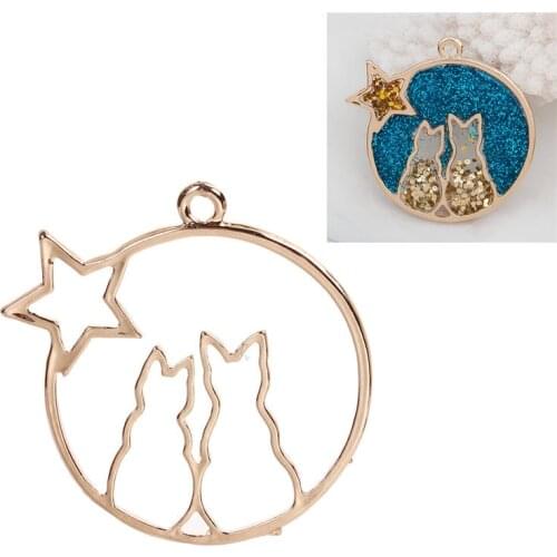 DoreenBeads Romantic Handmade Silicone Resin Mold Pendant Cat Star Zinc Alloy Open Back Bezel Pendant Gold Color Carved 42*42mm