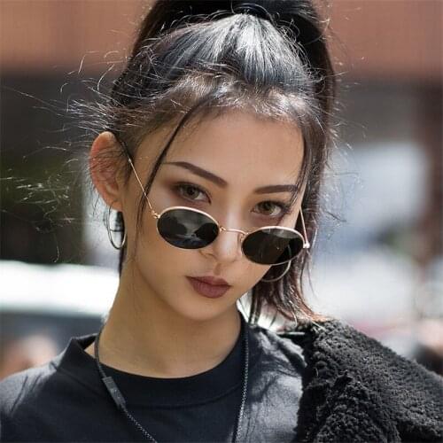 Ultralight Classic Sunglasses Men Retro Round Metal Frame Colorful Lens Sunglasses Women