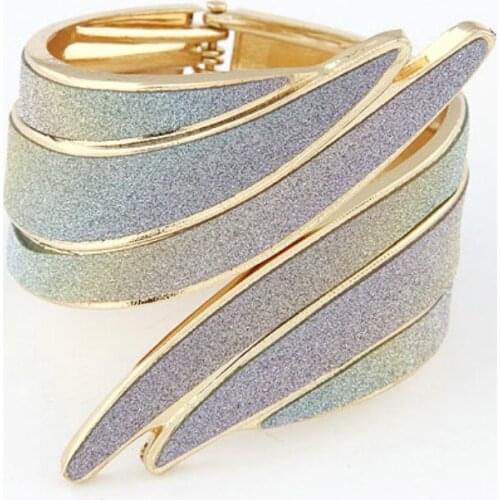 Punk Style Avaliable Exaggerated Angel Wings Three Half-width Opening Bracelet Fashion Jewelry Accessories for Women