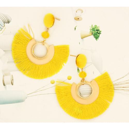 SUMENG 2021 New Fashion Woman Bohemian Big Tassel Drop Earrings For Women Lady Female Fringe Handmade Brincos Statement Earrings