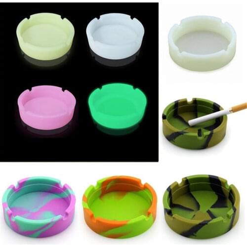 Glowing In the Darkness Silicone Ashtray Portable Round Cigarette Ash Tray Holder Foldable Eco-Friendly Soft Cenicero Luminous