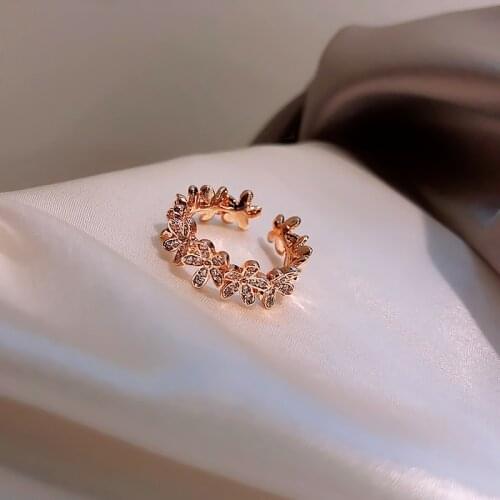 USTAR New Bling Crystal Flower adjustable Rings for women Shiny Gold Rings Female jewelry Accessories gifts