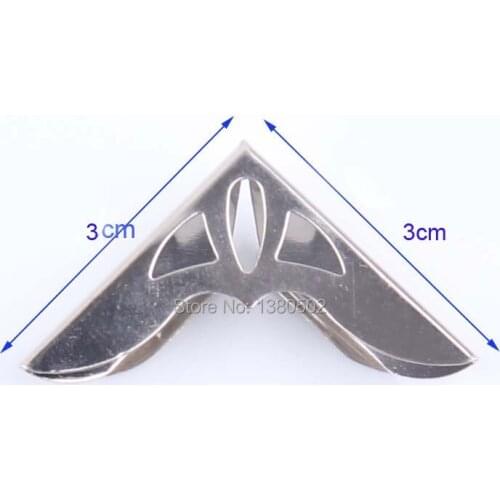 50pcs metal hollow out Scrapbooking photo frame Corner Protectors 30*30*7mm (1.18*1.18*0.276in)