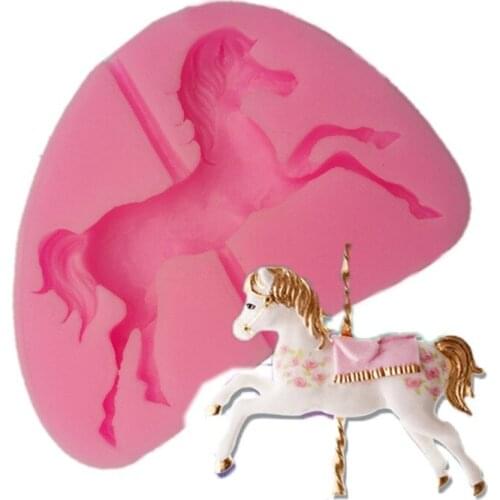 Merry-go-round Shape Silicone Mold Fondant Paste DIY Carrousel Pressing Silicone Cupcake Decorating Mold for Chocolate Gum Paste