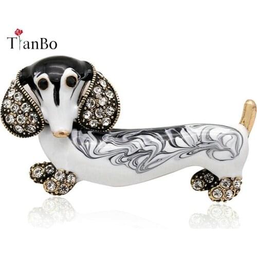 TianBo Cute Dachshund Dog Brooches For Women Fashion Metal Crystal Enamel Animal Brooch Jewelry