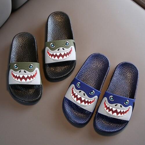2020 New Summer Children Cartoon Shark Sandal Baby Boys Girl Slippers Kids Anti Skid Slippers Beach Shoes Kids Flip Flops Sweet