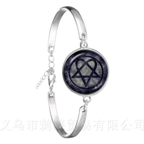 Classic Supernatural Pentagram Glass Bracelet Gothic Pendant Satanism Evil Occult Pentacle Jewelry Pagan Charm Chain Bangle