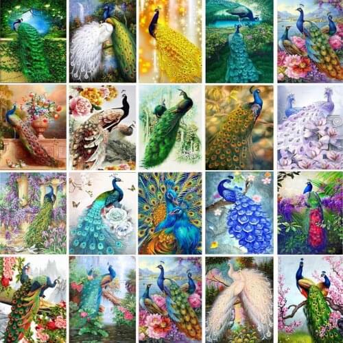 DIY Diamond Painting Peacock Full Round Drill 5D Diamond Embroidery Paste Diamond Animal Picture of Rhinestone Living Room Decor