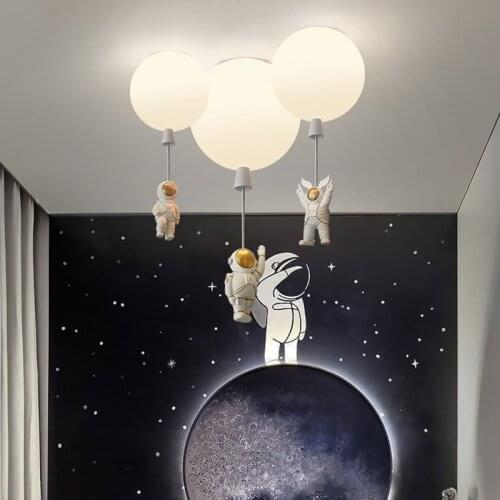 Kobuc Creative Kids' room Pendant Lamp Cartoon Ceiling Pendant Light with Astronaut Doll Decoration Balloon Chandelier Led 220V
