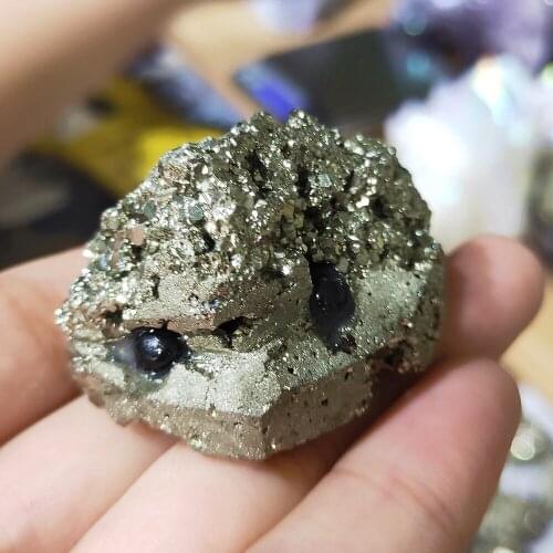 Natural quartz gemstone Hand Carved crystal pyrite hedgehog iron pyrite Reiki Healing love Gift