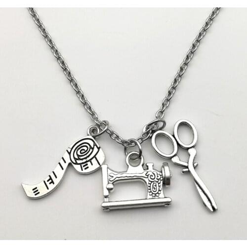 New fashion jewelry sewing machine necklace, seamstress necklace, Quilters necklace handmade