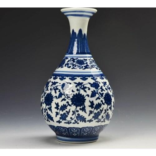 Archaize Chinese Blue and White Porcelain Vase Home DecorateVase qianlong marked