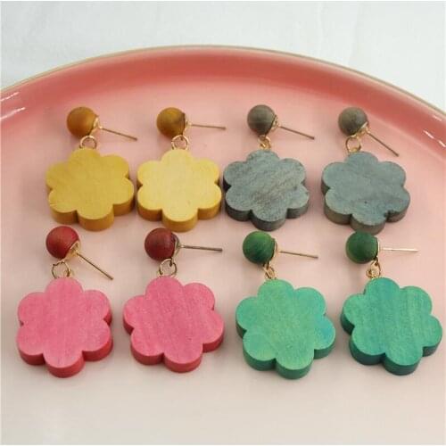 Trendy Jewelry Flower Wooden Earrings Statement Natural Wood Drop Dangle Earrings For Women Girls 2021 New