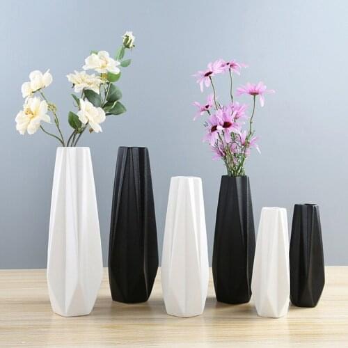 Simple And Modern Art Pots European Ceramic Vase Living Room Be Dining Table Vase Flowers Decorative Home Ornament White/black