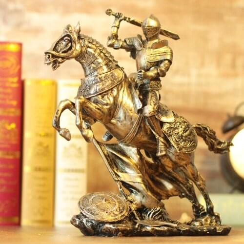MEDIEVAL VINTAGE RESIN FIGURINE,KNIGHTS,WARRIOR,SOLDIER,TREASURE BOX,GODDESS OF JUSTICE,VENUS GODDESS,FIGURE SCULPTURE, STATUE