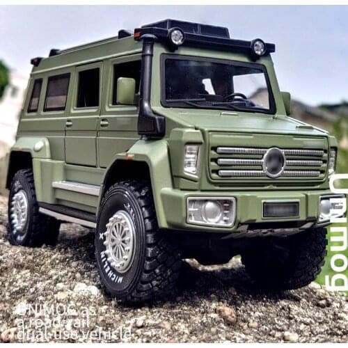 1:28 Car Model UNIMOGU5000SUV Alloy Car Model Off-Road Vehicle Model Sound Light Toy Car 8 Door Toy Car Child Birthday Gift