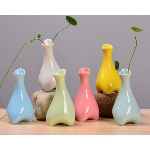 Nordic Small Vase Japanese Hydroponic Flower Arrangement Green Radish Ceramics Home Decoration Ornaments Mini Blue Creative