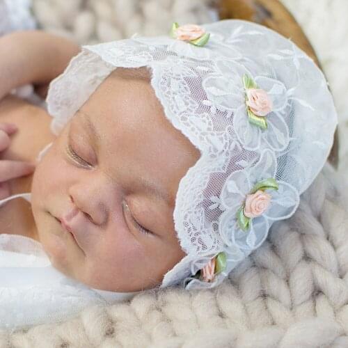 Handcraft Lace Plum Blossom Pattern Newborn Baby Girl Bonnet with flower Newborn size Newborn Photography Props Baby Shower Gift