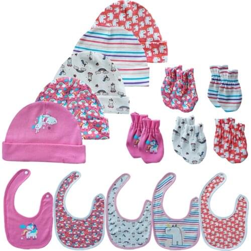 Unisex Baby Accessories 0-6Months Girl&Boy Hat+Gloves+Bibs Set Winter Cotton Soft Newborn Photography Props With Cartoon Print