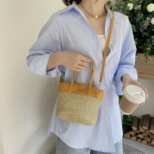 2021 spring and summer straw woven casual fashion summer age reduction messenger bag new one-shoulder bucket bags Girls handbag