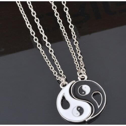 2018 New Fashion Drop shipping 1Set Best Friends Ying Yang Necklaces Two Bagua Charm Pendant Necklaces for gifts