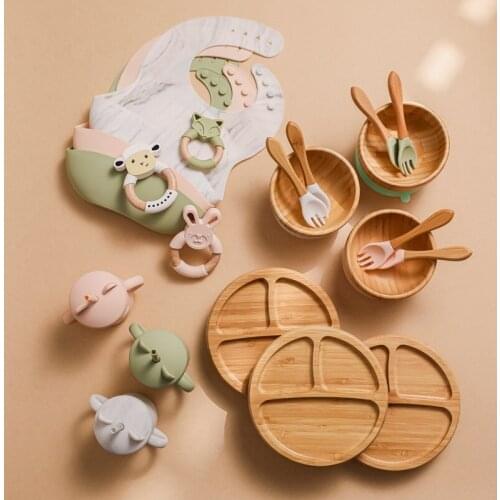 1Set Wooden Feeding Tableware Sets Food Wooden Bowl Plate Silicone Learn Drink Cups Infant Feeding Sets for Baby Birth Gift