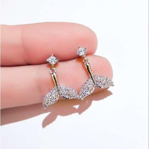 Fashion Concise Style Stud Earrings For Women Gold Color Whales Tail Fish Animal Design Jewelry Piercing Studs Earring 04M836