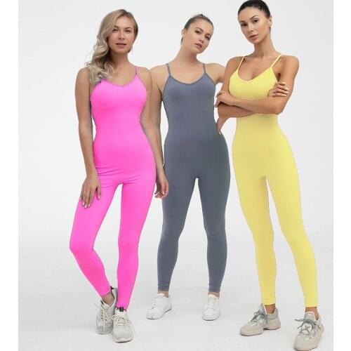 2021 Popular Gym Fitness Seamless Jumpsuits No MOQ Women Yoga Sets Sleeveless Sport Suit