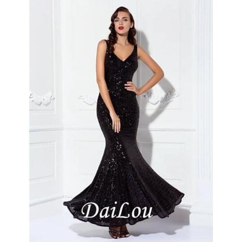Sheath / Column Elegant Sparkle & Shine Prom Formal Evening Dress V Neck Sleeveless Floor Length Sequined with Sequin 2021