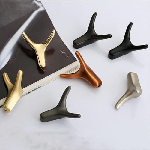 020 Gold Wall Hooks for Bathroom Kitchen Keys Coat Robe Towel Hook Hanger Zinc Black Small Hook Bathroom Hardware