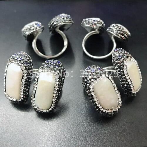 Exquisite fashion exaggerated pearl ring ladies hand inlaid with vintage style open ring can be adjusted