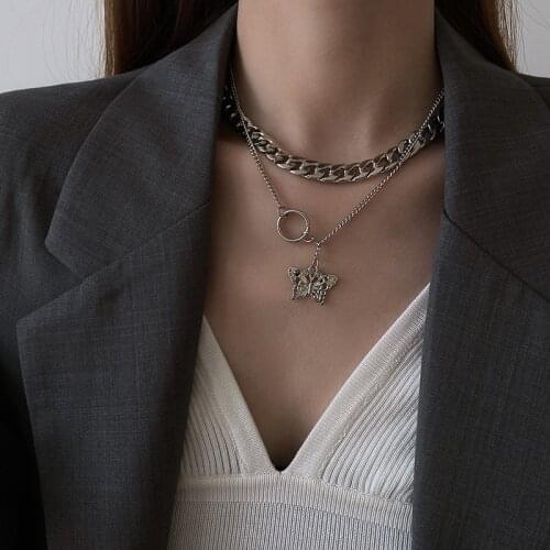 U-Magical Exaggerated Double Layer Butterfly Pendant Necklace for Women Circle Geometric Metal Chunky Chain Necklace Jewellery