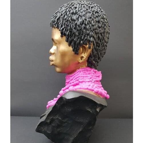 EU HOME DECORATION AFRİKALI GIRL PINK KOLYELİ