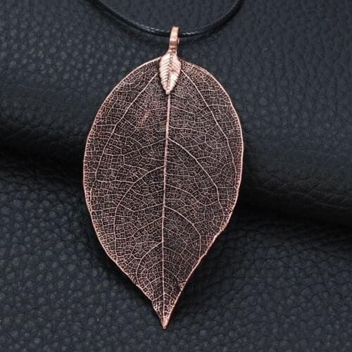 DZ0224a New Arrivals King Kong leaves Pendant Necklace for Women Plated Leaf Necklace pendant with Leather Necklace