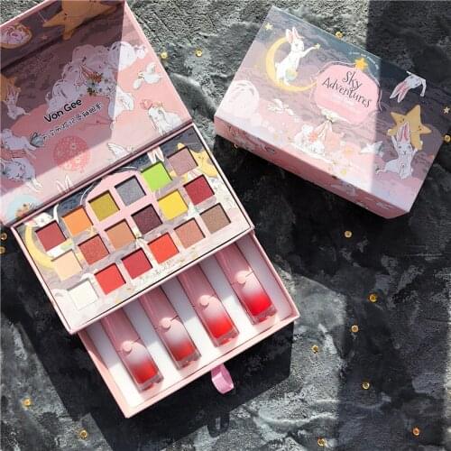 Makeup Set 18 Color EyeShadow Palette + 4PCS Lipstick Lipgloss Shimmer Matte Pigmented Eyeshadow Pallete Glitter Makeup Palette
